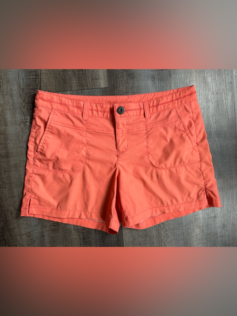 Athleta Coral Orange Women's Shorts